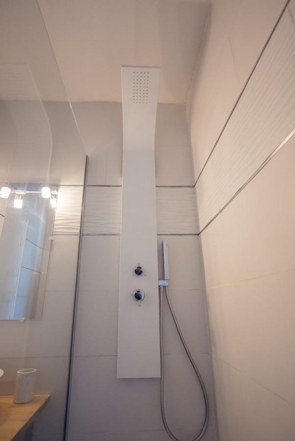 גרנובל Home Ganusha Cosy 3 Chambres Parking Gratuit Balcon מראה חיצוני תמונה